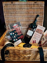 Load image into Gallery viewer, Rye Fine Wines Hamper: 1 Still Wine
